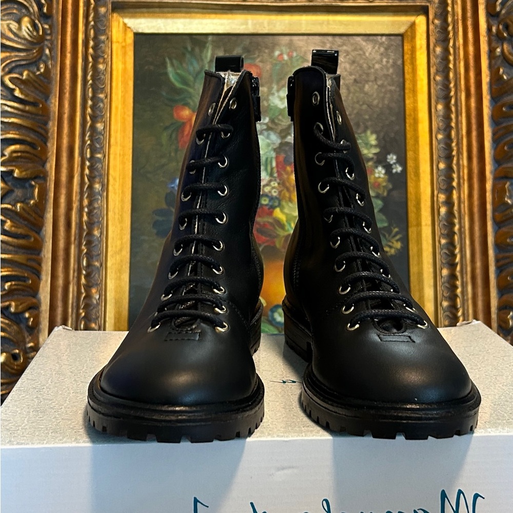 Black biker boots for youth, size 1, 3, 31/2, by Manuel de Juan.